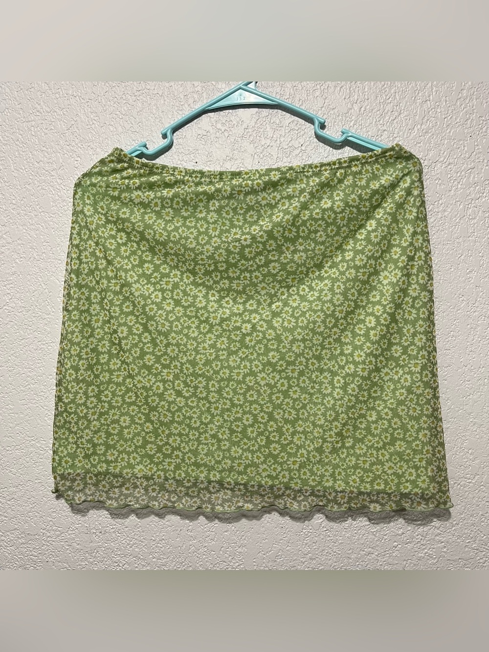 Just Polly New York Ditsy Daisy Floral Mesh Mini Skirt size L